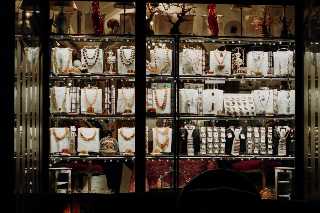 Why Buy Jewelry from a Pawn Shop