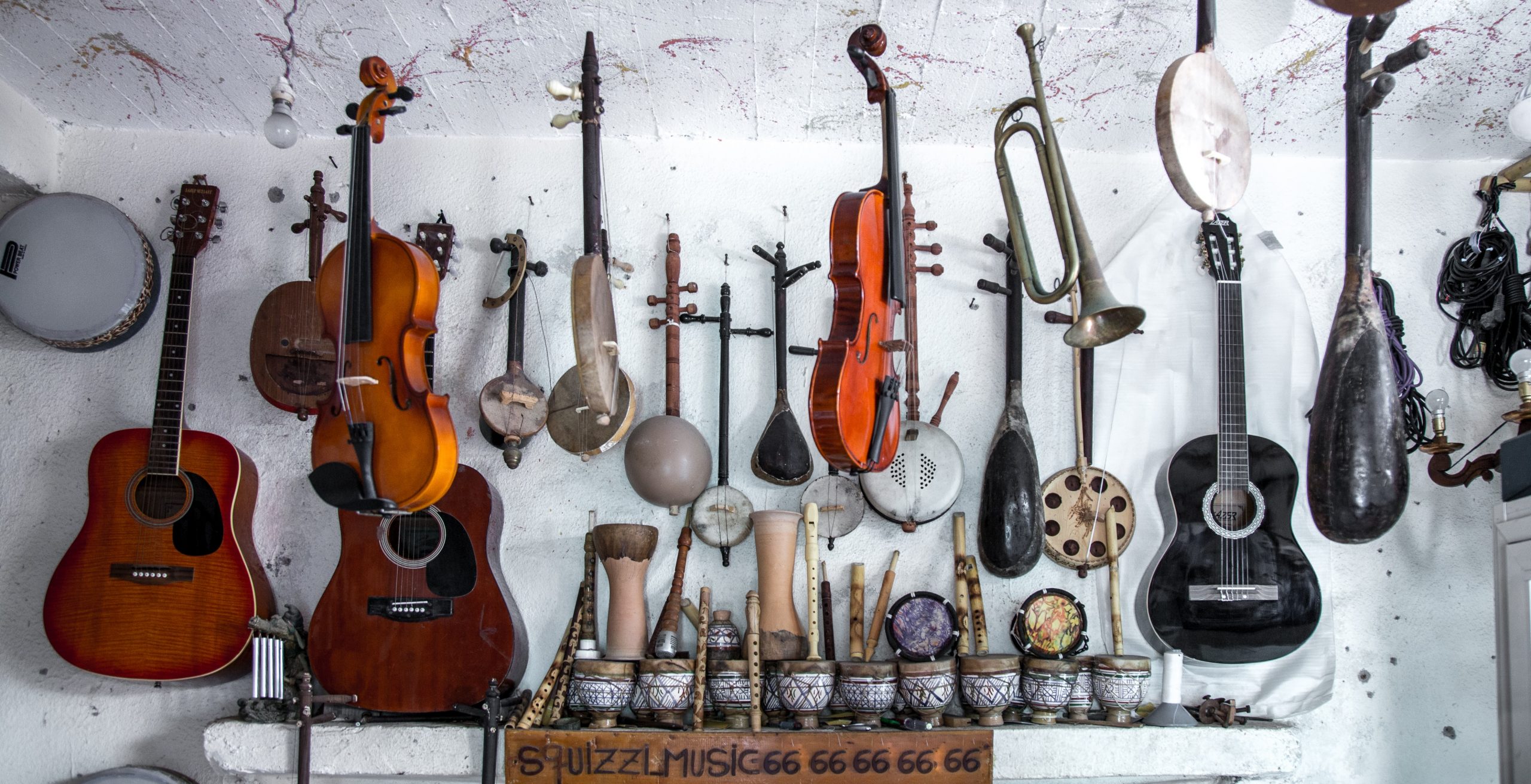 Save on Musical Instruments at Pawn Shops