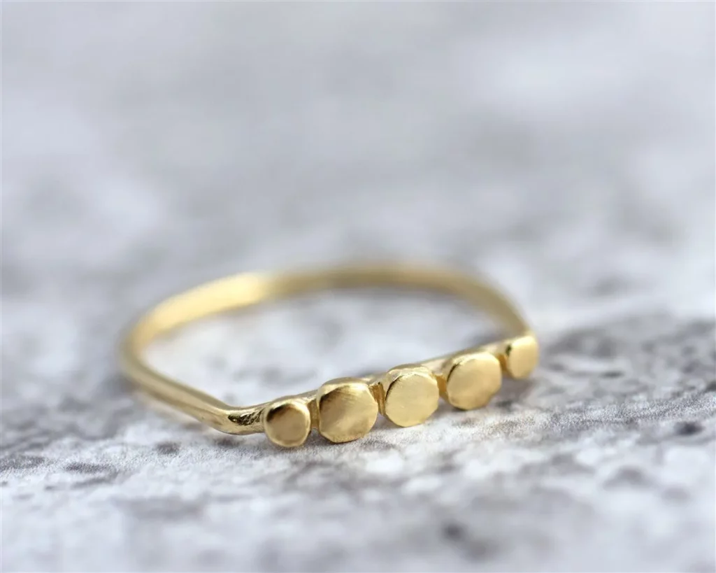 14 karat gold jewelry set showcased at ideal jewelry and loan pawn shop Brockton